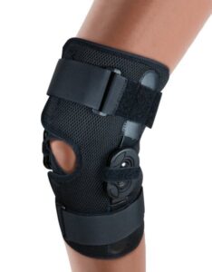 Orteza stawu kolanowego z regulacją kąta zgięcia Comfortia Hinged Knee